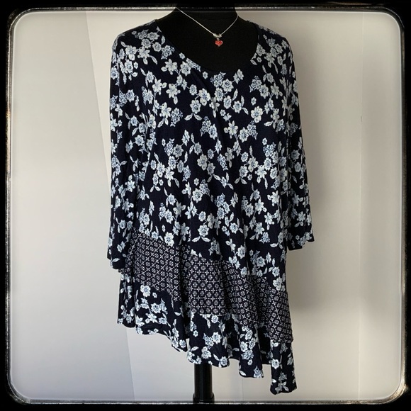 CHELSEA STUDIO Tops - ✅ CHELSEA ASYMMETRICAL RUFFLED TUNIC BLOUSE